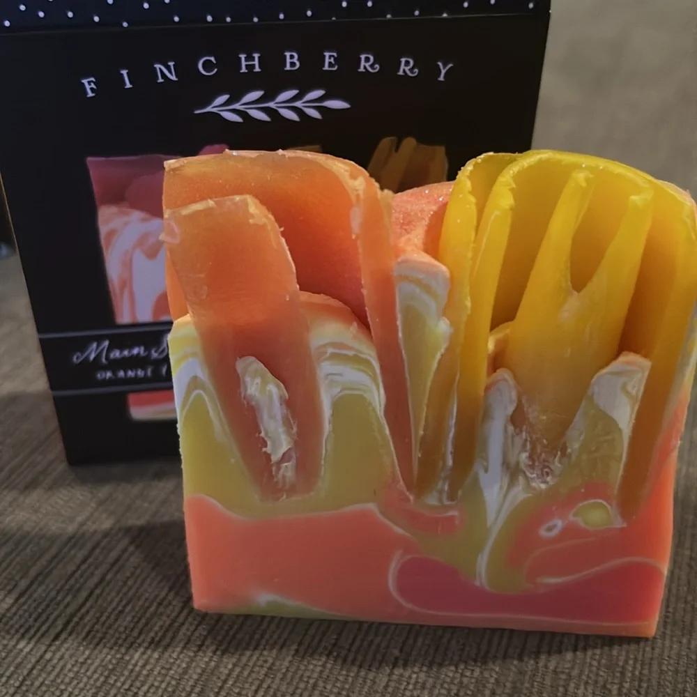 Finchberry main squeeze Orange & Lemon Soap Bar  4.5oz